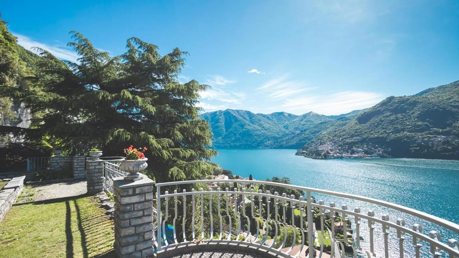 Luce Del Lago Moltrasio